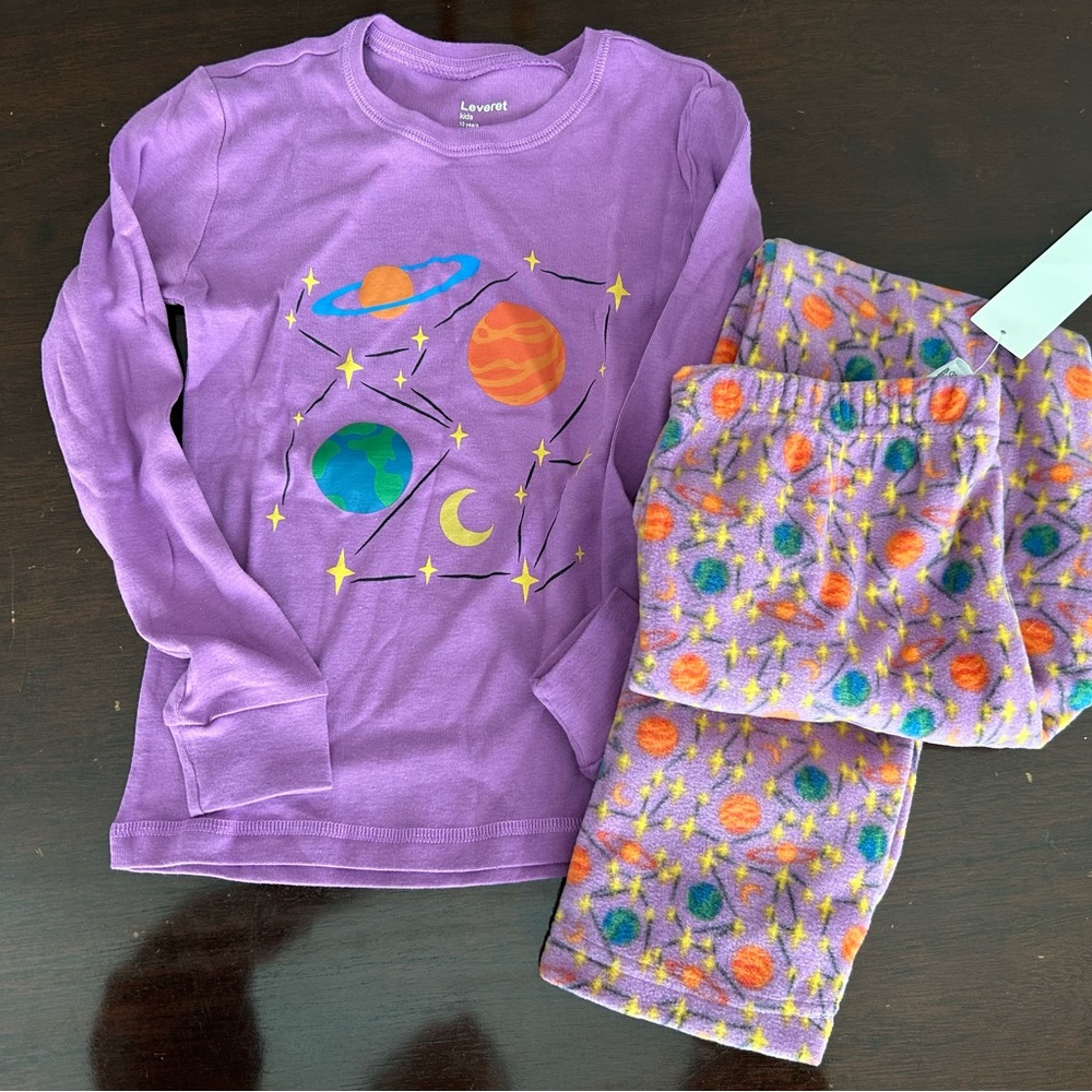 NWT Leveret Purple Planet Pajama Set
